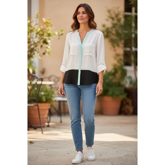 Sheer Top By Ivanka Trump Size Medium - Picture 6 of 6